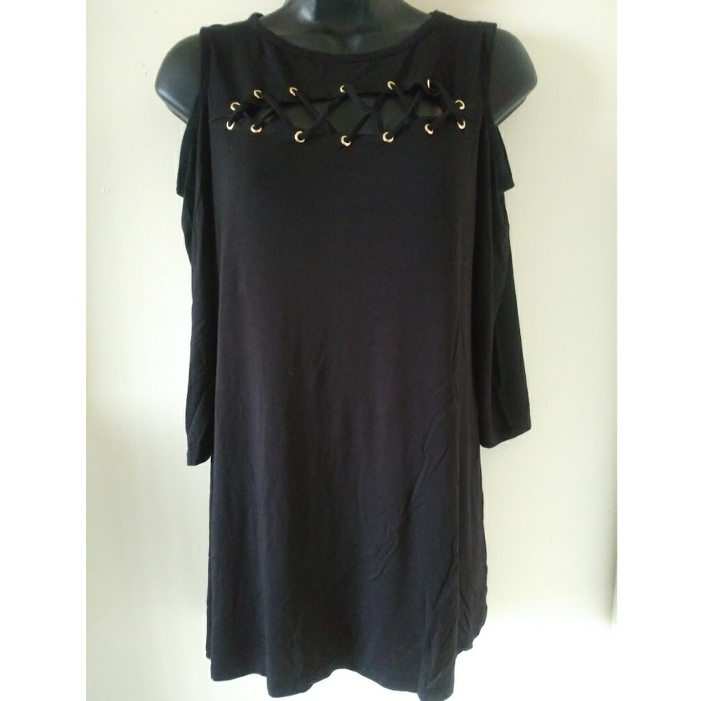 Belldini Cold Shoulder Blouse